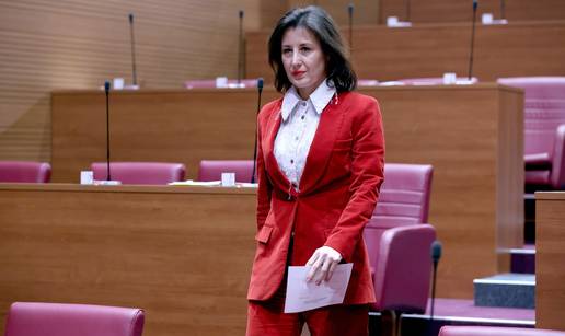 VIDEO Ovo je govor zbog kojeg je nastao kaos u Saboru