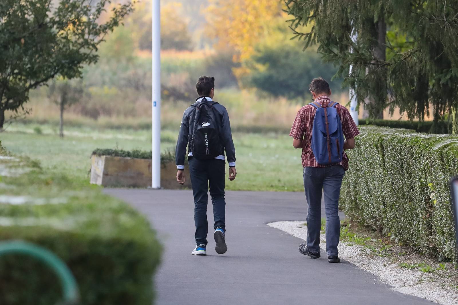 Jedna osoba privedena je ispred škole u Krapinskim Toplicama