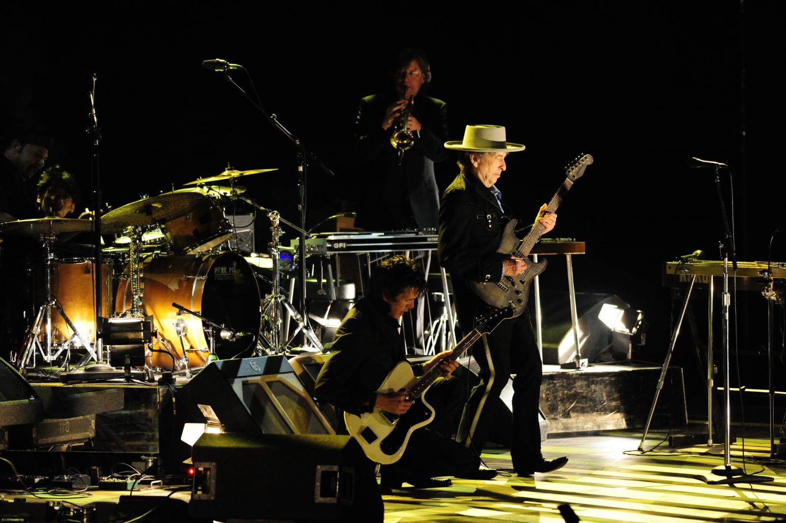 Dinu su 'priveli' na bini, a Bob Dylan poludio je zbog ćevapa...