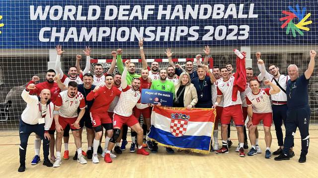 Izdominirali i susjede: Sjajni Hrvati deklasirali Srbiju za polufinale Svjetskog prvenstva!