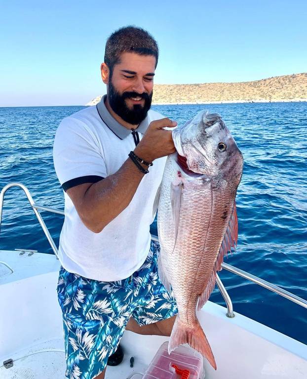 FOTO Zbog Bali-bega fanovi bojkotirali televiziju. Pogledajte kako danas izgleda...