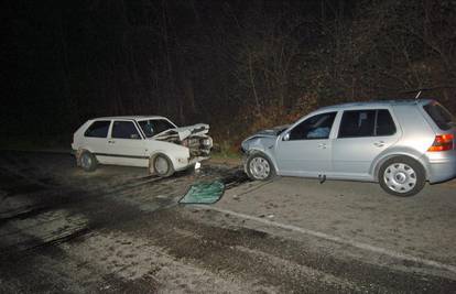 Vozač (68) poginuo je u sudaru dvaju automobila