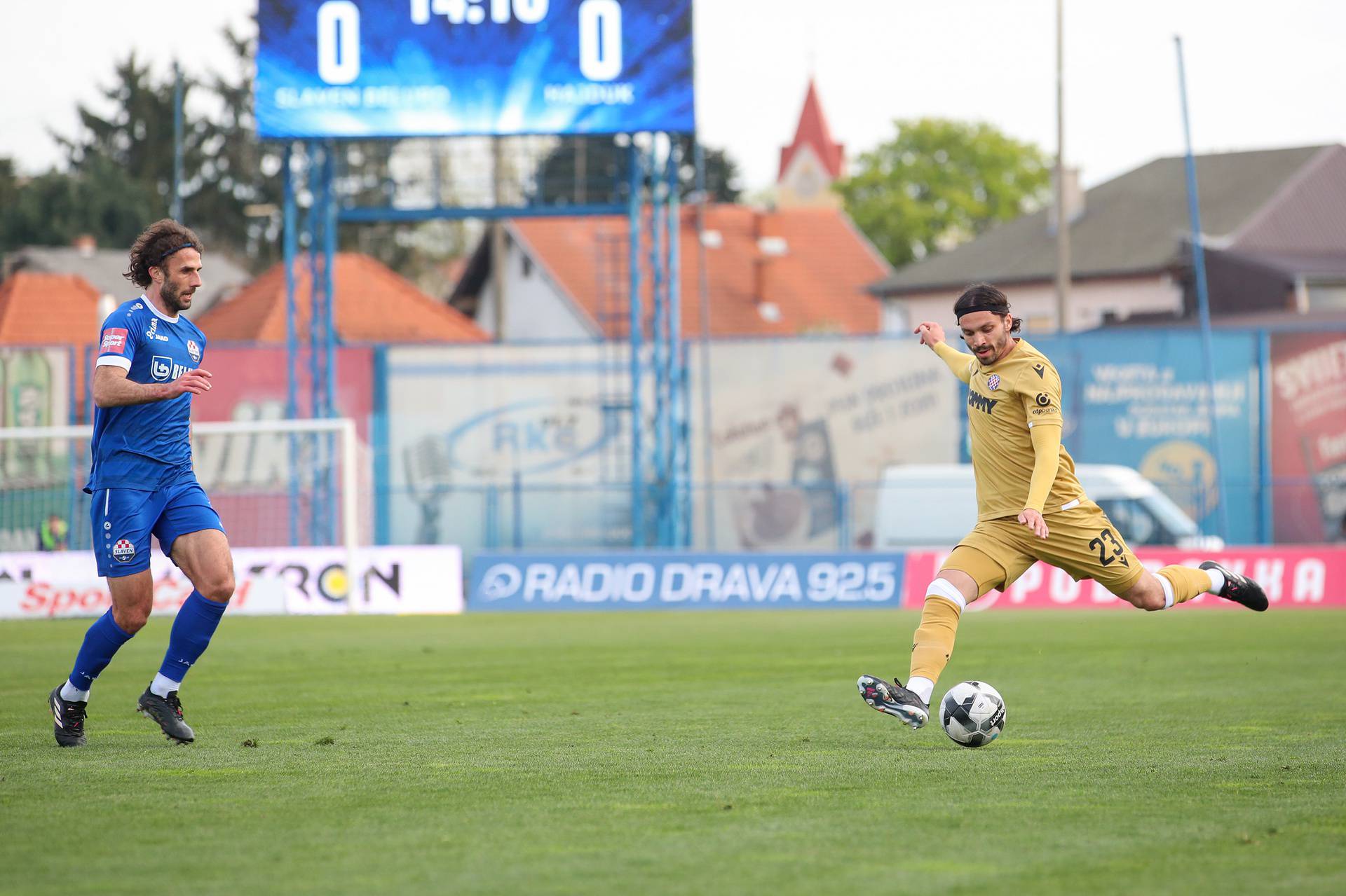 Slaven Belupo i Hajduk sastali se u polufinalu SuperSport Hrvatskog nogometnog kupa