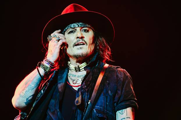 Zagreb: Koncert benda Hollywood Vampires u Areni