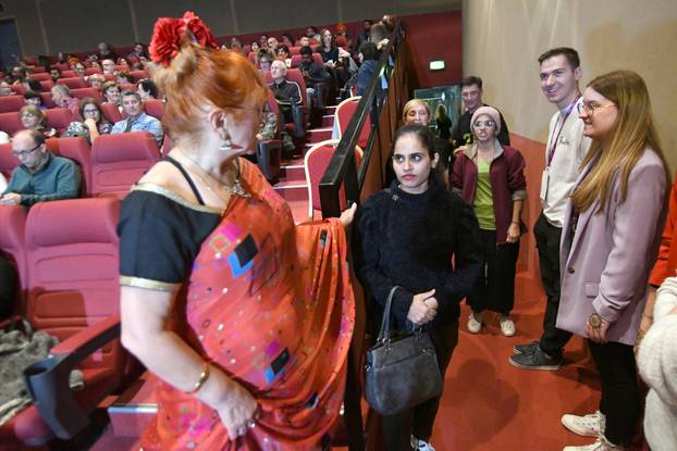 Bjelovar: Rasplesani strani radnici napravili nezaboravan tulum na DOKUartu