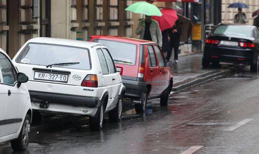 Ukinuta komunalna kazna za parking na nogostupu