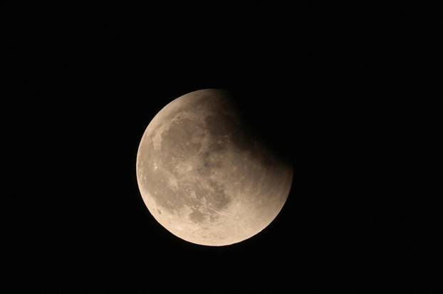 Total lunar eclipse in Cairo