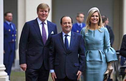 Hollande bez Prve dame, ali s osmijehom na službenom putu