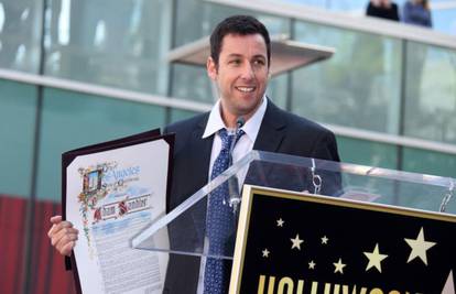 Adam Sandler oborio rekord: Osvojio je deset Zlatnih malina