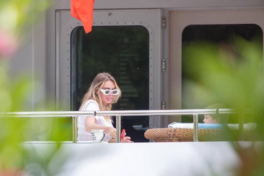 Dubrovnik: Petra Ecclestone na palubi jahte Petara u luci Gruž