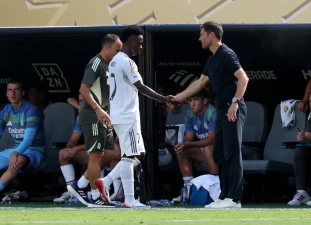 FIFA Club World Cup - Semi Final - Paris St Germain v Real Madrid