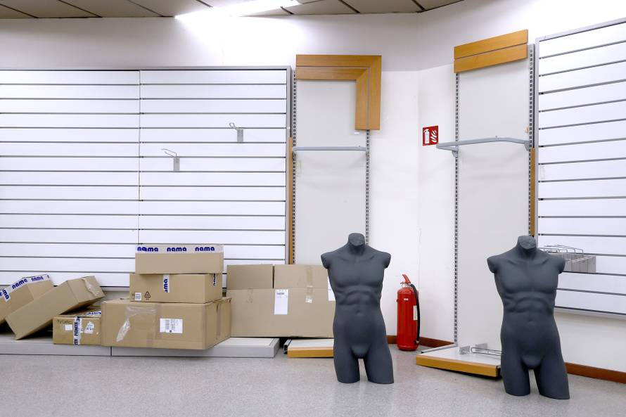 Zagreb: Posljednji radni dan kultne zagrebačke robne kuće Nama u Ilici