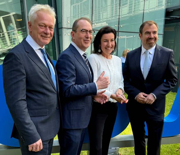 German conservative party CSU presents designated ministers for new government