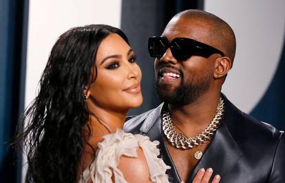 Kanye svima tvrdi da se pomirio s Kim, ali nitko mu ne vjeruje