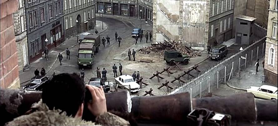 Prvi prebjeg se zaletio, skočio preko bodljikave žice - i uspio!