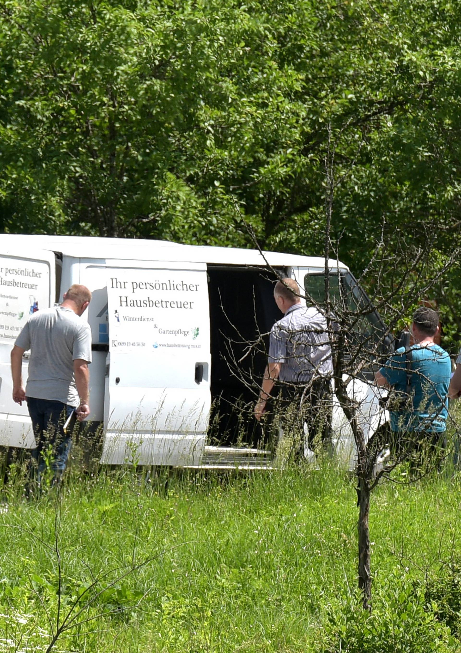 Pobjegao u šumu: Krijumčara traži helikopter, ali i psi tragači