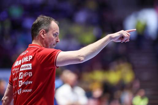 Islan&dstrok;ani: 'Hrvati su poludjeli'