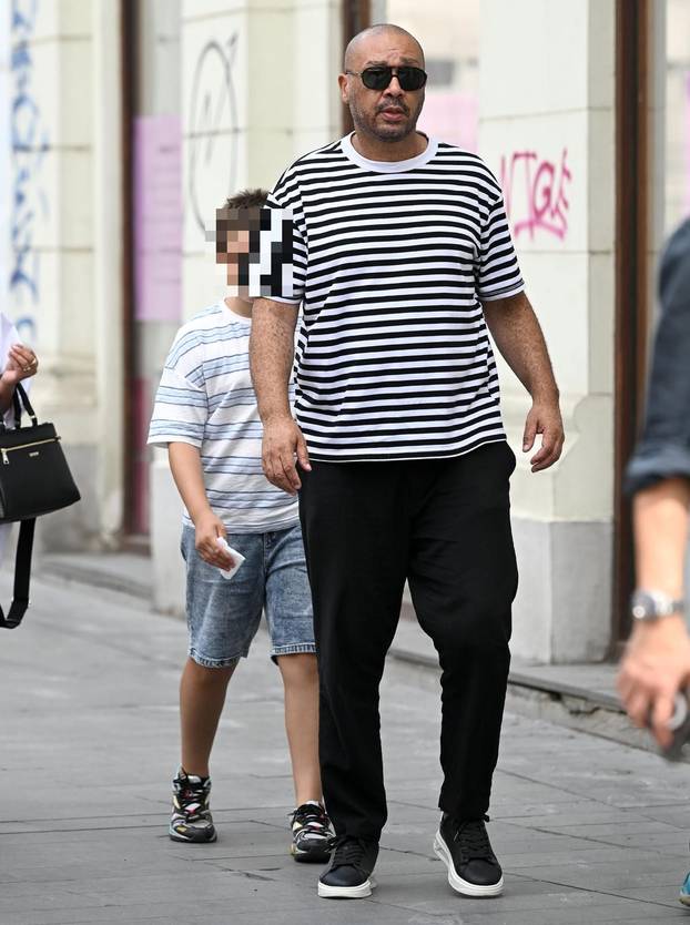 FOTO Ni tmurno vrijeme nije ih spriječilo! Pogledajte tko je sve prošetao centrom Zagreba...