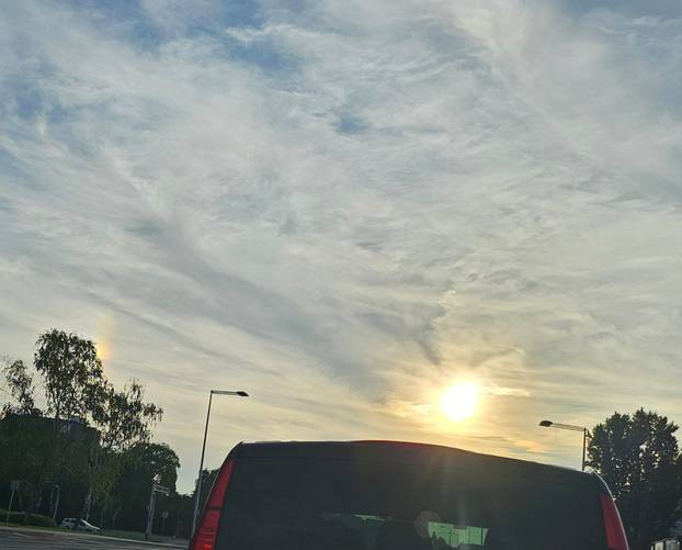 Nevjerojatna izokrenuta duga na nebu oduševila je Hrvate...