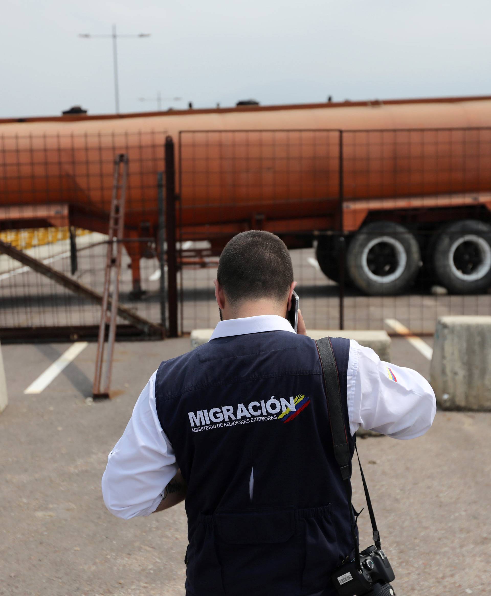 Fuel tank blocks the vehicular passage on Tienditas cross-border bridge between Colombia and Venezuela, in Cucuta