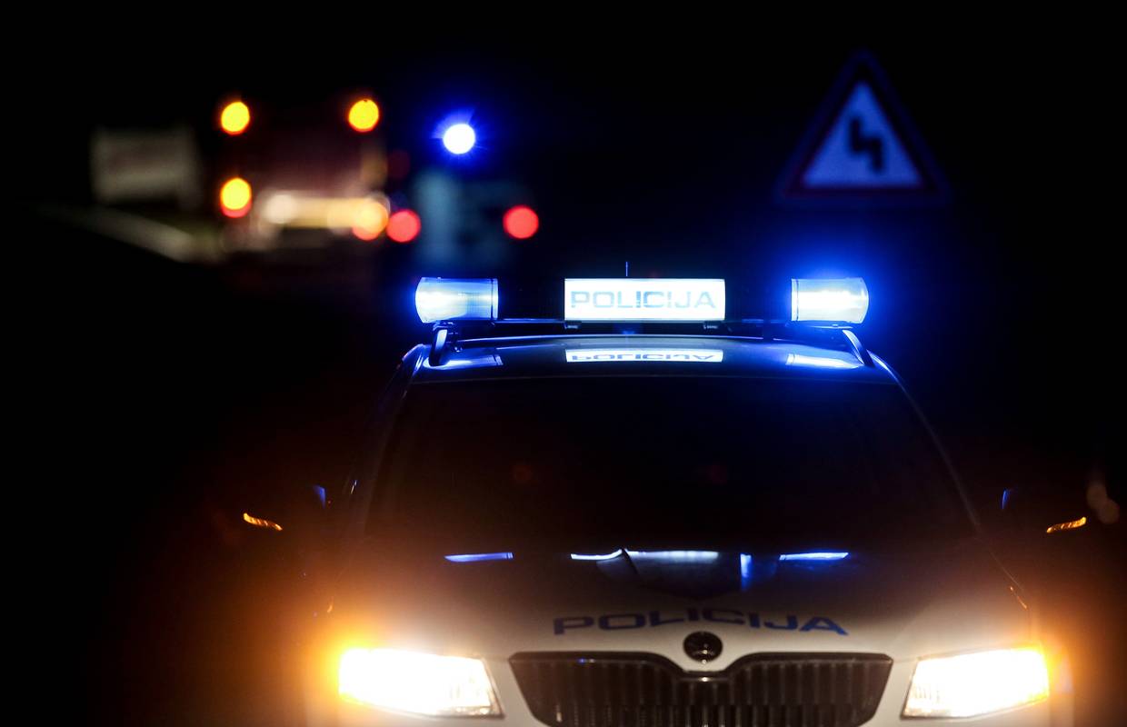 Teška nesreća: Mladić (21) na mjestu poginuo, drugi u bolnici