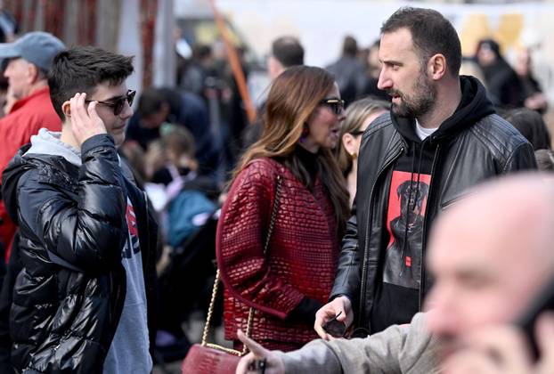 Zagreb: Obitelj Vori prošetala gradom