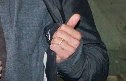 Što to tamo sja: Brad pokazao prsten koji mu je Angelina dala