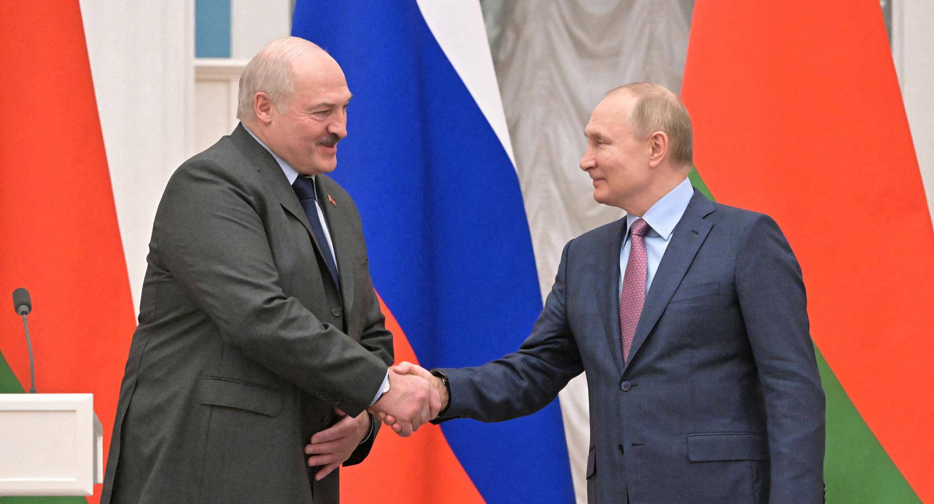 Russian President Putin meets his Belarusian counterpart Lukashenko in Moscow