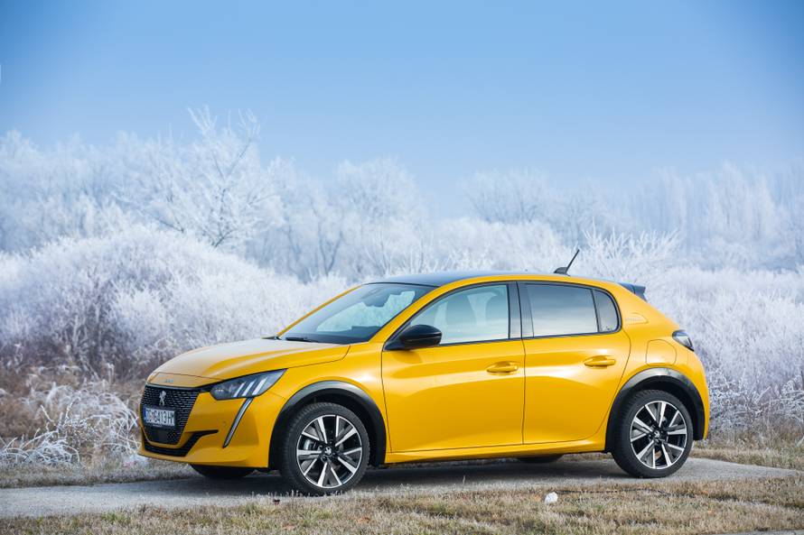 Peugeot 208 pravi je magnet za poglede: Najveći hit u klasi