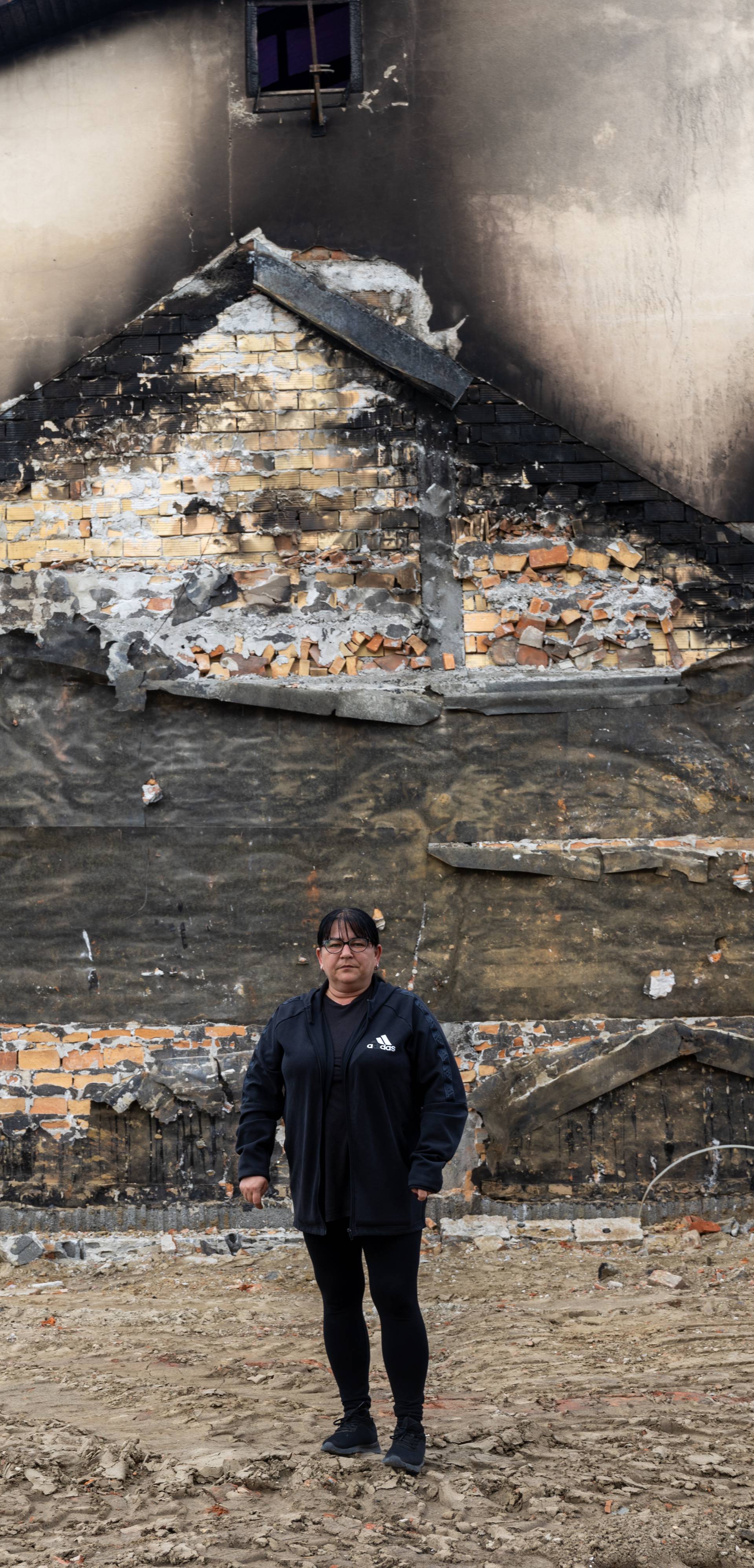Donji Miholjac: Uklonjena obiteljska kuća koja je u potpunosti izgorjela