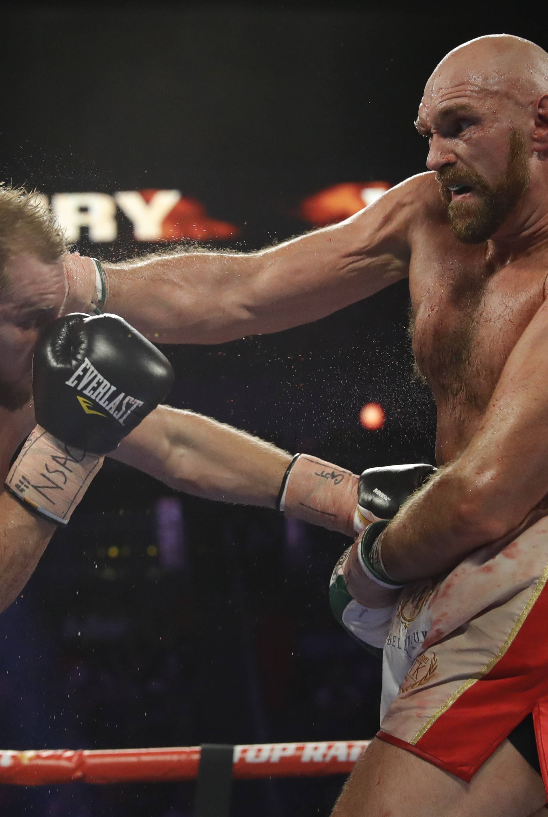 Tyson Fury v Otto Wallin