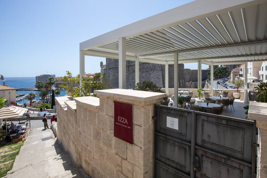 24SATA Dubrovnik: Restoran Ezza Edina Džeke