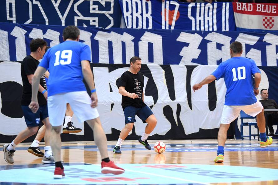 Dinamove legende i ikone HNL-a odrÅ¾ale nogometni spektakl u Ciboni