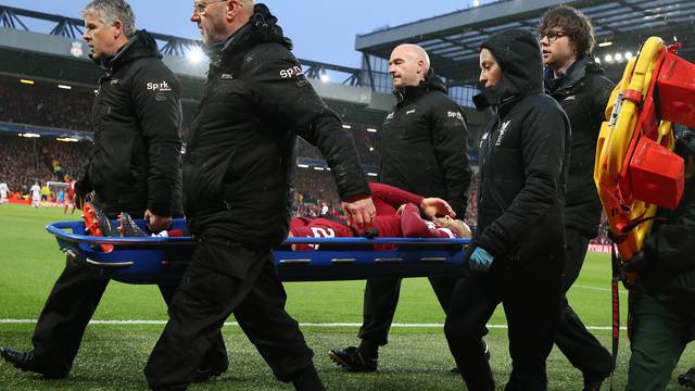 Liverpool v Roma - UEFA Champions League - Semi Final - First Leg - Anfield