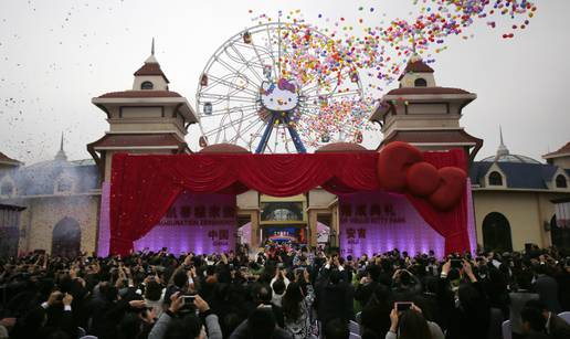 Uskoro otvorenje: Izgradili Hello Kitty zabavni park