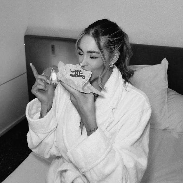 FOTO Zbog bivšeg hajdukovca je ostavila sve. Nekad i grudnjak