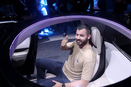 DOZNAJEMO Krah Rim&ccaron;evih robotaksija Hrvatsku &cacute;e stajati 32 mil. eura. A on i dalje &scaron;uti