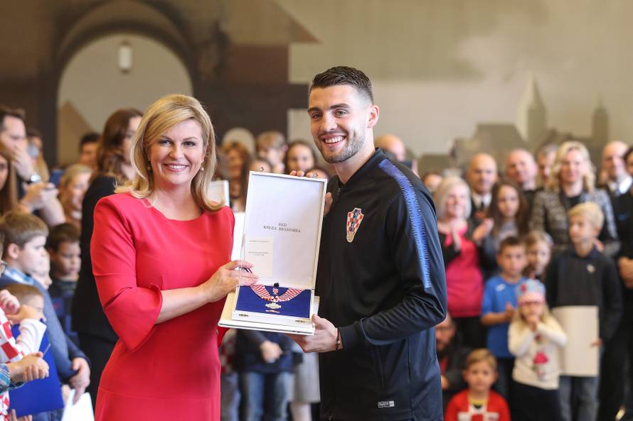 Kolinda je odlikovala Vatrene: Svijet je vidio tko su Hrvati...