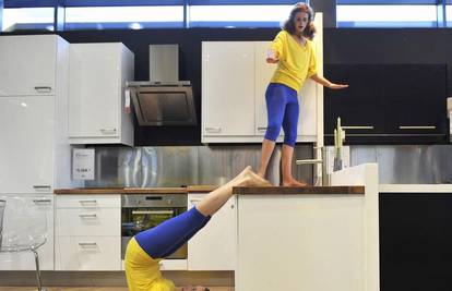 Wembley: U dućanu IKEA izvedena opera 'Flatpack'