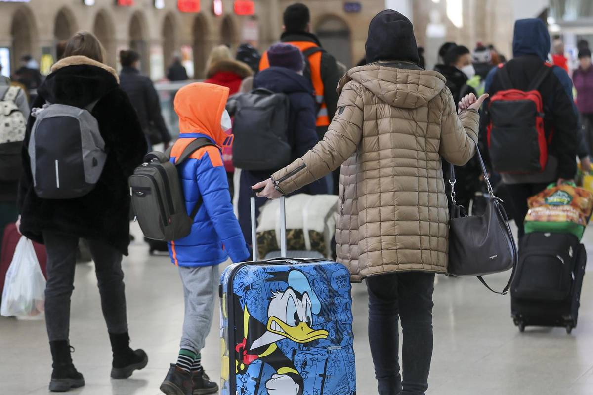 HUB: Broj zahtjeva izbjeglih Ukrajinaca za osnovni račun zasad nije značajan