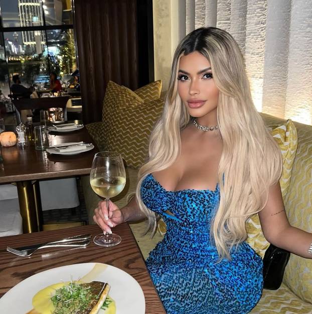 Potrošila milijun eura na izgled! 'Toliko sam lijepa da imam zabranu na dejt aplikacijama'