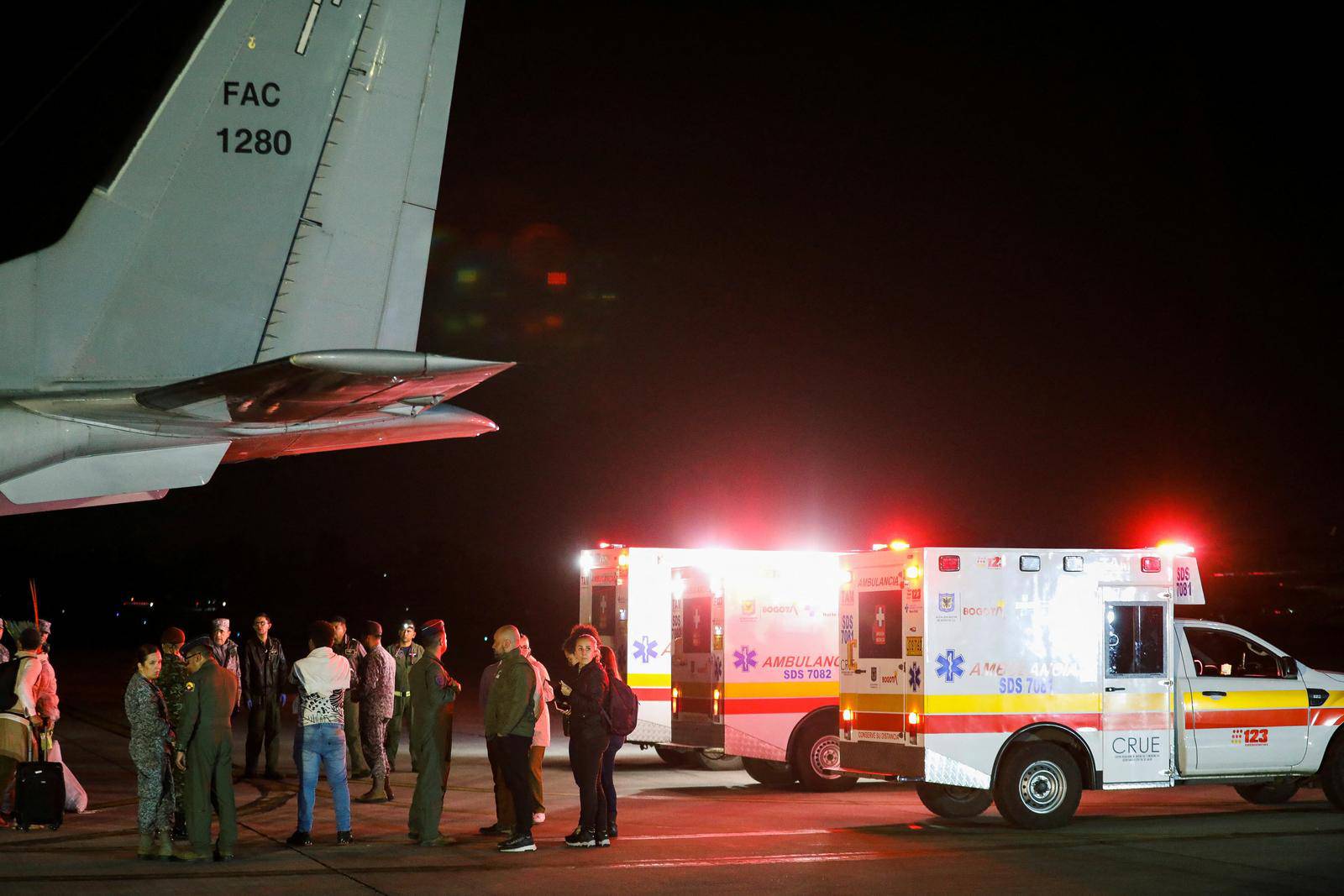 Children found alive in jungle weeks after plane crash, arrive at Bogota