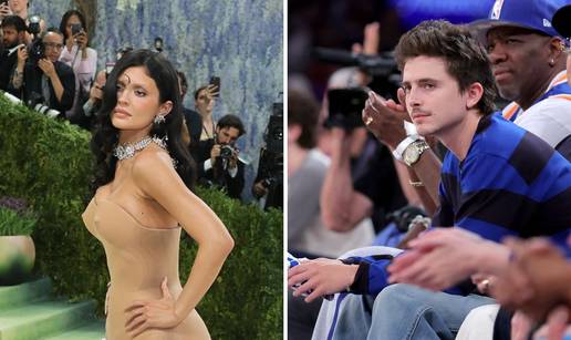 Kylie &scaron;etala sama tepihom na Met Gali, njen de&ccaron;ko Chalamet nije bio s njom radi utakmice