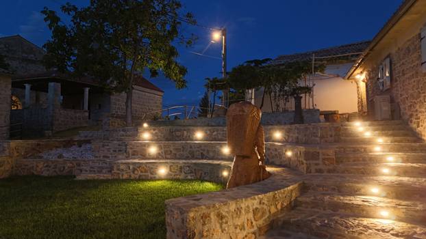 FOTO Kaštelet kod Opatije iz snova: Obnovili smo ga kako bismo očuvali obiteljske tajne