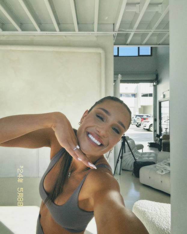 FOTO Kayla je jedna od najvećih fitness influencerica - Evo uz kojih par vježbi ostaje fit