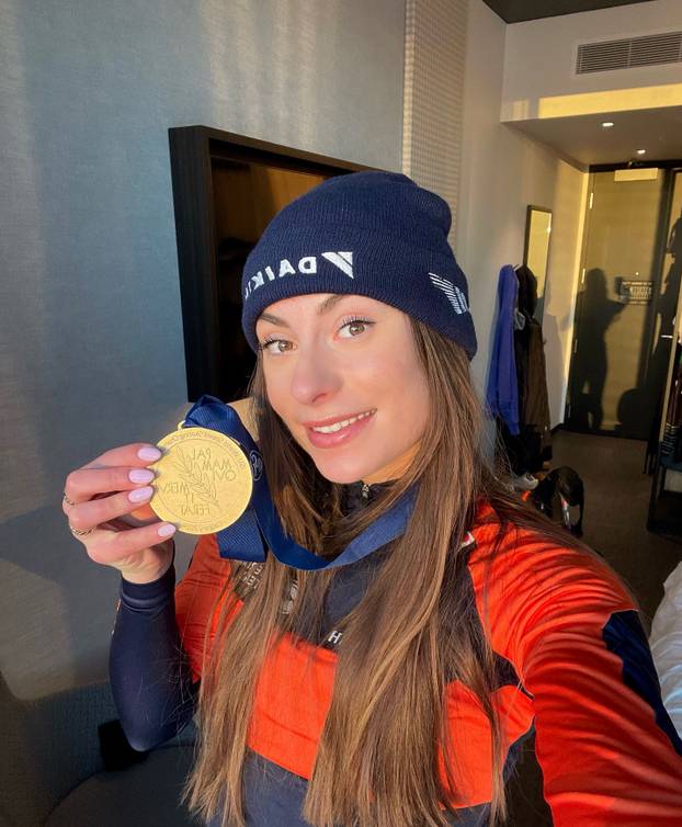 FOTO Jutta u reprezentaciji ima veliku konkurenciju! Femke Kok parira na utrkama i u tangicama