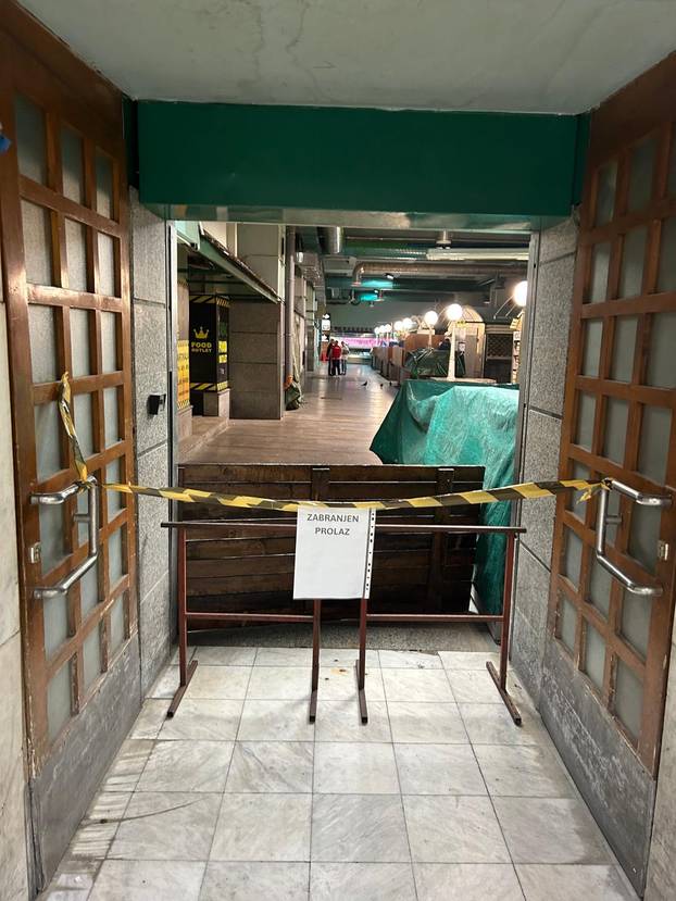 Dio Dolca i dalje zatvoren zbog odloma dijela stropa: 'Statičar nije htio potpisati da je sigurno'