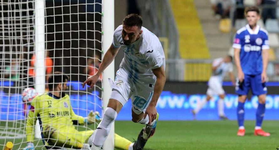Rijeka: U 8. kolu 1. HNL sastali se Rijeka i Slaven