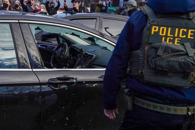 Aftermath of the fatal shooting of Renee Nicole Good, in Minneapolis