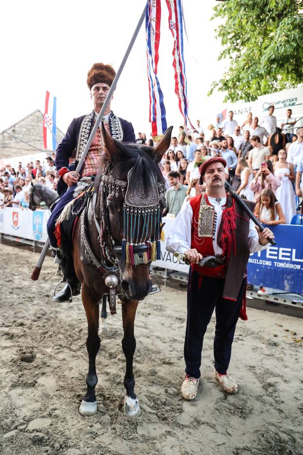 Tino Radanović slavodobitnik je 311. Sinjske alke